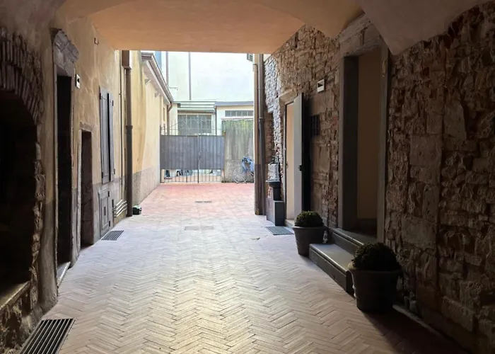 Colleoni Homestay szállás