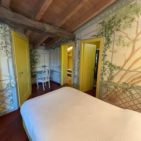 Colleoni Quarto em Acomodações Particulares *